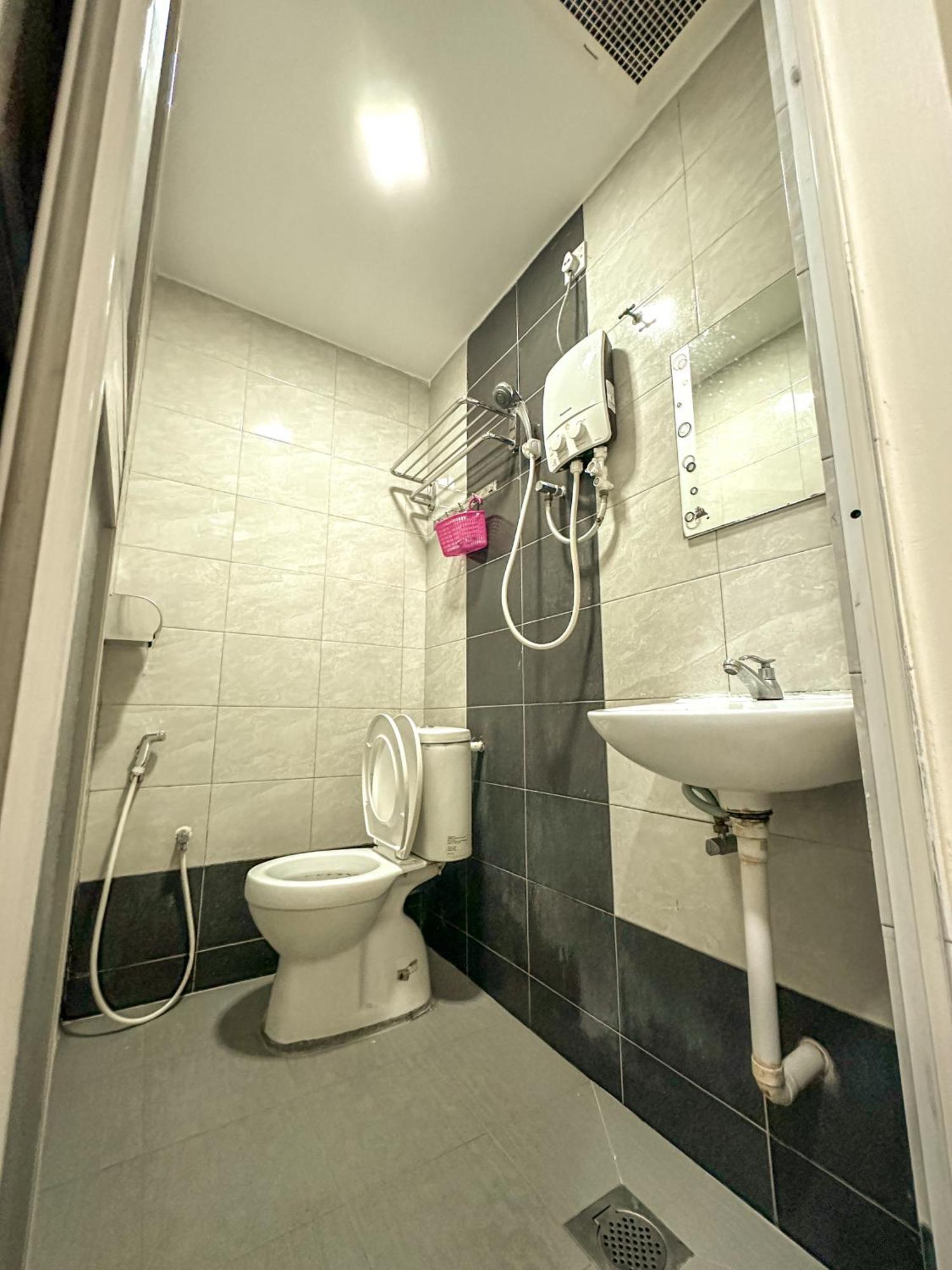 G Star Hotel Pantai Remis Dış mekan fotoğraf